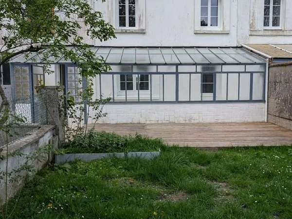 Maison rénovée 93 m² + atelier de 170m2, à fort potentiel