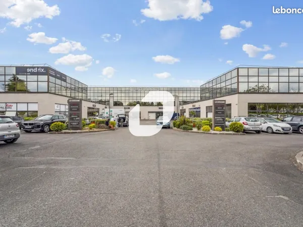 Bureau 459 m²