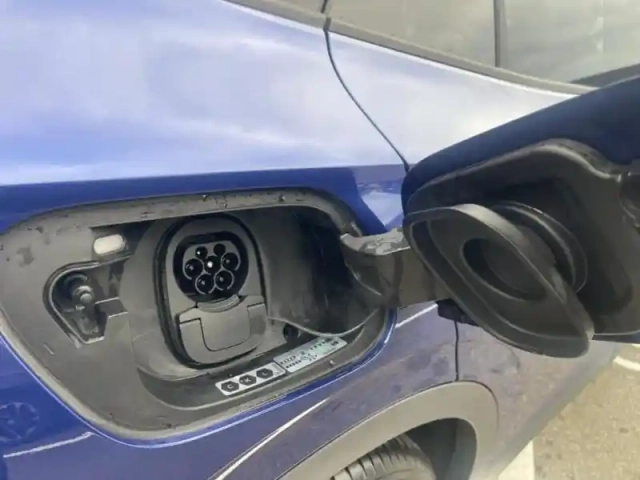 Volkswagen Id.4 286ch pro 77 kwh life max — photo 11