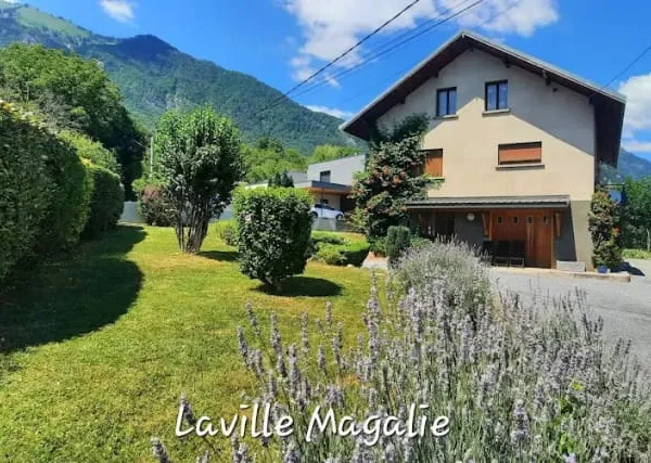 Maison 6 pièces 176 m²