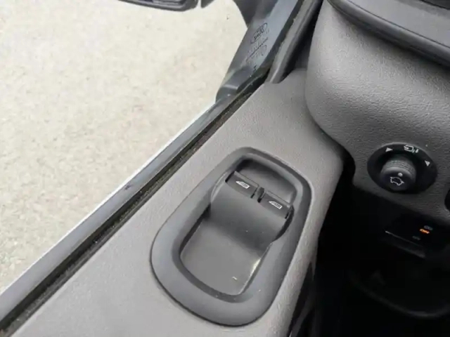 Ford Transit 2t fg pe 390 l3h2 135 kw trend business soit 30750ht — photo 14