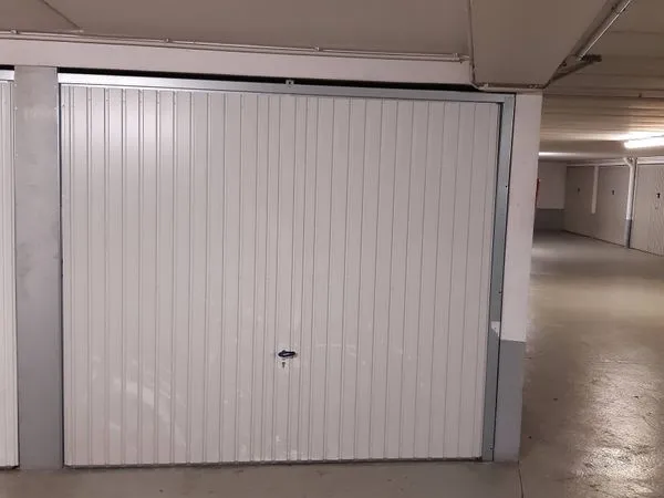 Box Parking à louer - Neuilly Sur Seine