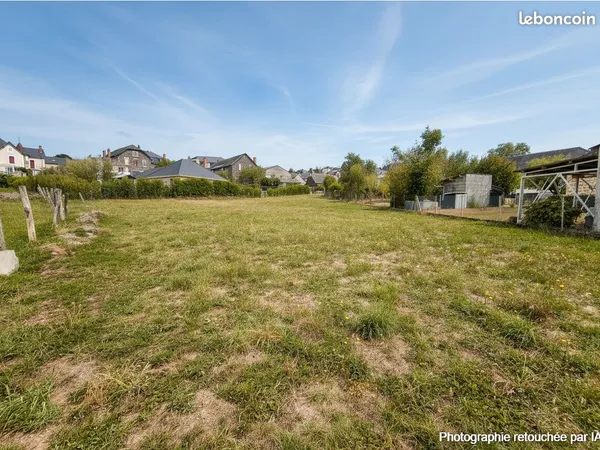 Terrain 1983 m² ALLASSAC