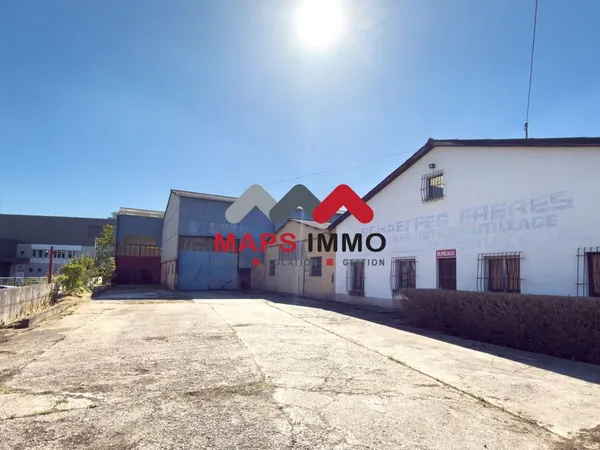 Local 1488 m²