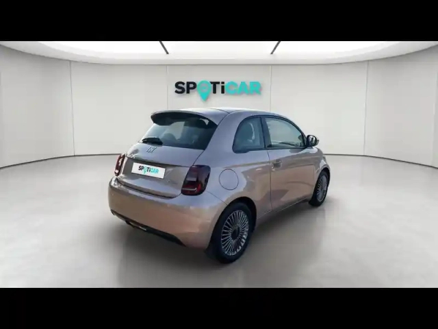 Fiat 500 e 95ch icône — photo 6