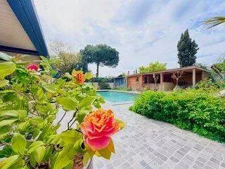 Maison de plain-pied 5 pièces 152 m²