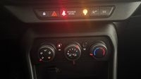 Dacia Sandero 1.0 TCe 90ch Stepway Confort -22 — photo 26