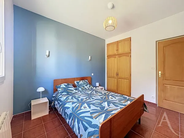 COLOCATION MEUBLÉE, CHAMBRE AVEC PLACARD