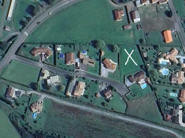 Terrain 1551 m²