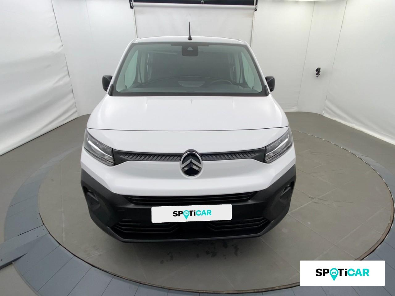 Citroën Berlingo xl diesel 100ch cabine approfondie repliable — photo 2