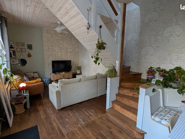 Maison T3 - 70 m² - Jardin, garage, cave et terrasse couverte - Quartier Montmidi (Poitiers)