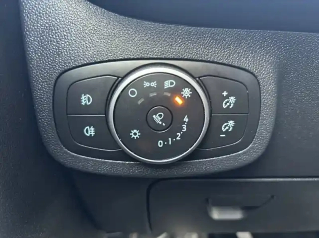 Ford Fiesta 1.0 ecoboost 95ch connect business nav 5p — photo 15