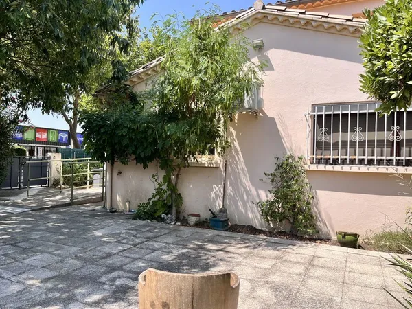 Maison individuelle 155m2 sur 8,30a