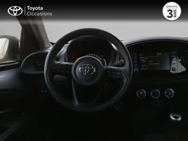 Toyota Aygo X 1.0 vvt-i 72ch dynamic my23 — photo 9
