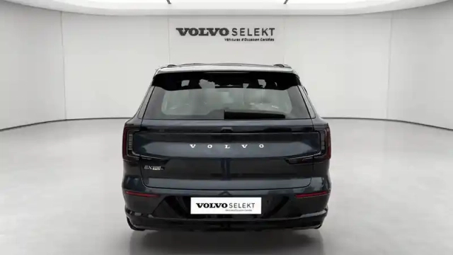 Volvo Ex90 twin awd 408 ch 1edt — photo 4