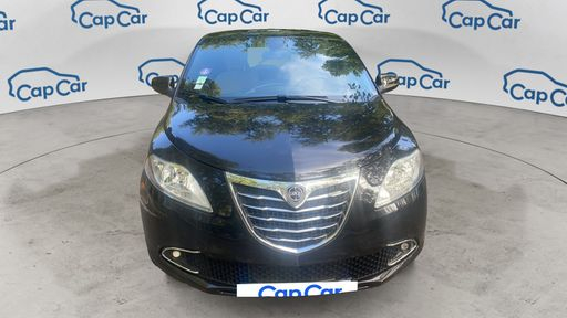 Lancia Ypsilon 1.2 69 - Gold – 2014 – 57800 km – Essence – Boîte Manuelle — photo 28