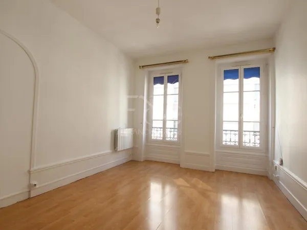 T2 de 49 m² - rue Ney Lyon 6ème