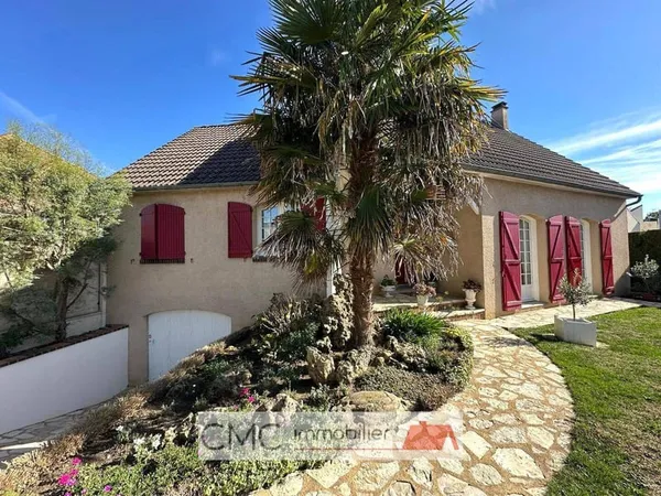 Maison de plain-pied 4 pièces 97 m²