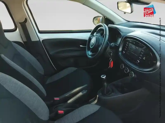 Toyota Aygo X 1.0 vvt-i 72ch dynamic my23 — photo 5