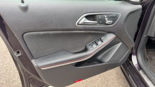 Mercedes Classe A 2.0 220 184 4Matic 7G-DCT - Inspiration – 2016 – 163477 km – Essence – Boîte Automatique — photo 48