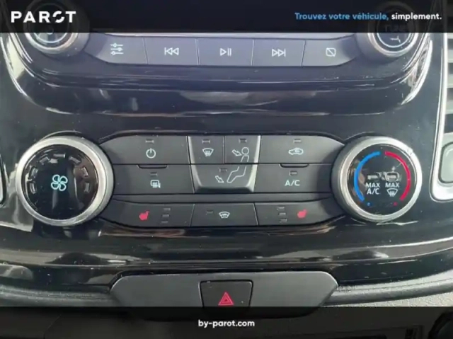 Ford Custom fg 300 l1h1 2.0 ecoblue 170ch cabine approfondie limited bva8 — photo 20