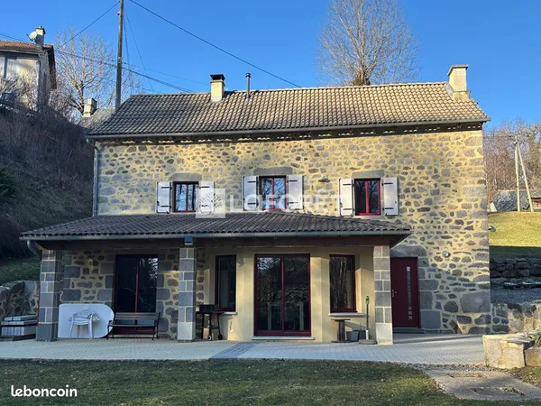 Maison 6 pièces 142 m²