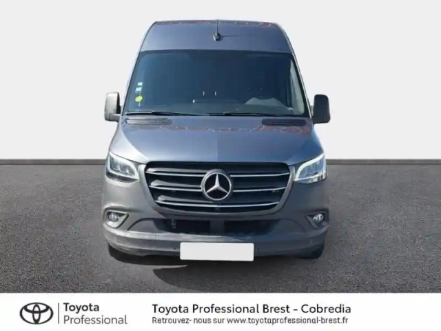 Mercedes Sprinter fg 215 cdi 39 3t0 select traction 9g-tronic — photo 5
