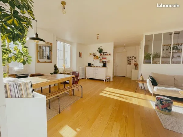 F4 rénové 90 m² - Coeur de ville - Bords de Marne + Parking