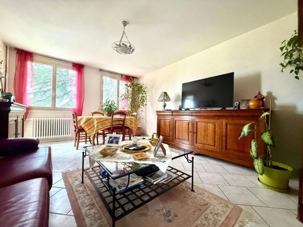 Appartement 4 pièces 79 m²