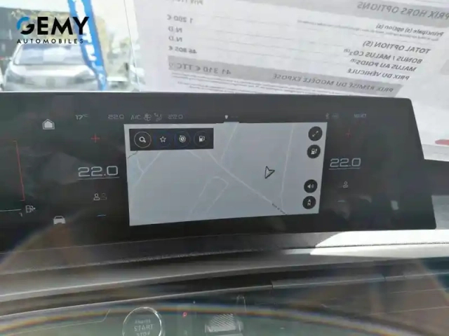 Peugeot 5008 plug-in hybrid 225 ch e-dcs7 — photo 15