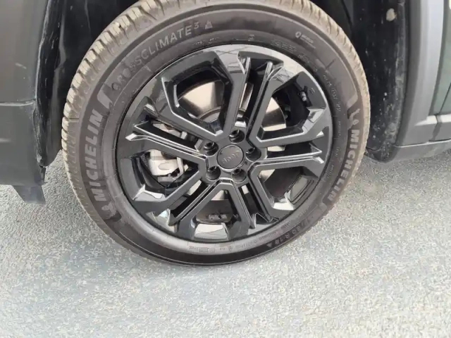 Jeep Compass 1.3 phev t4 240 ch 4xe eawd — photo 26