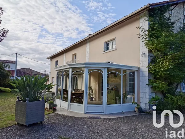 Maison 9 pièces 229 m²