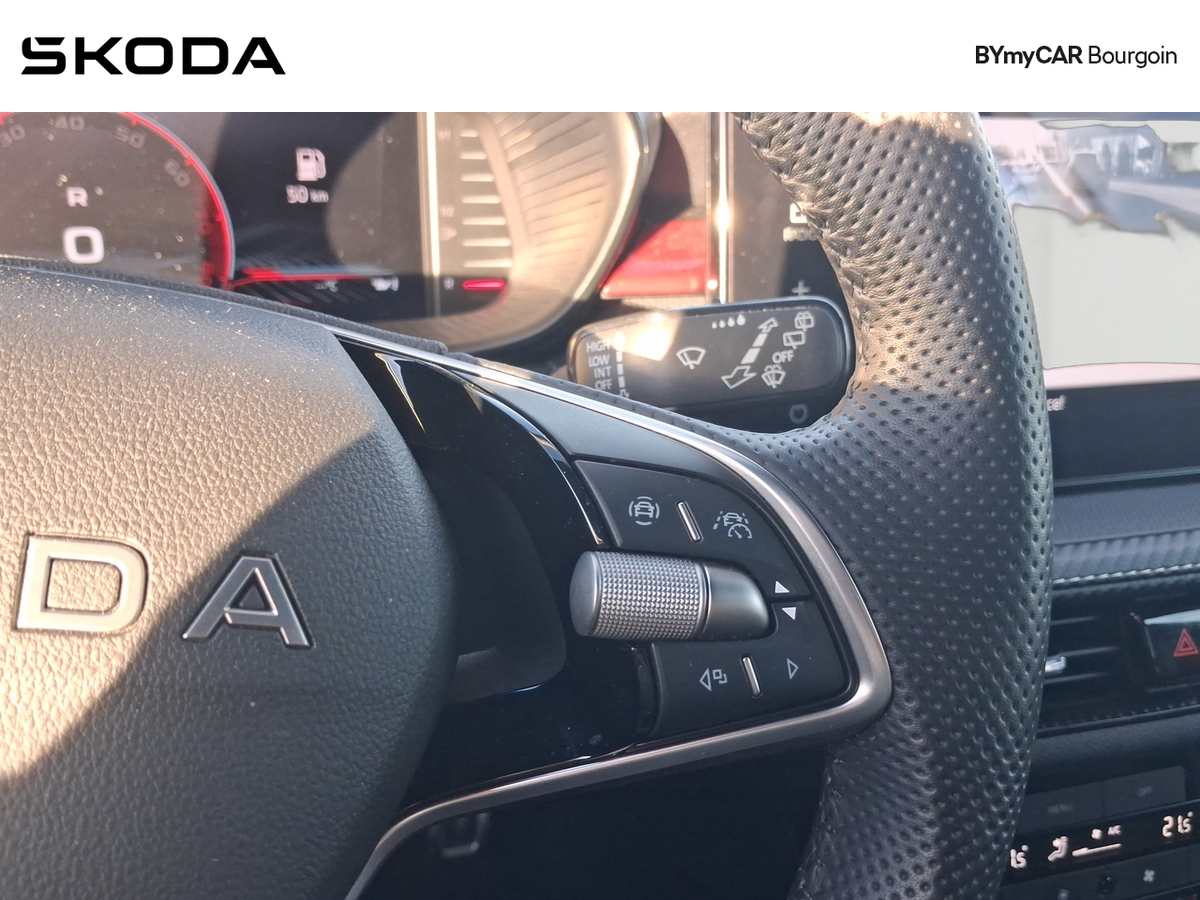 Skoda Fabia 1.0 TSI 116 ch EVO 2 DSG7 — photo 18