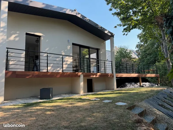 Maison d'architecte 4 ch Plain-pied SO Nature en ville
