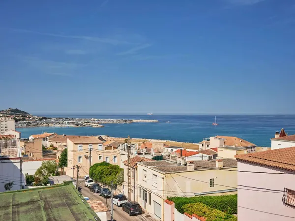 Maison 6 pièces 186 m²