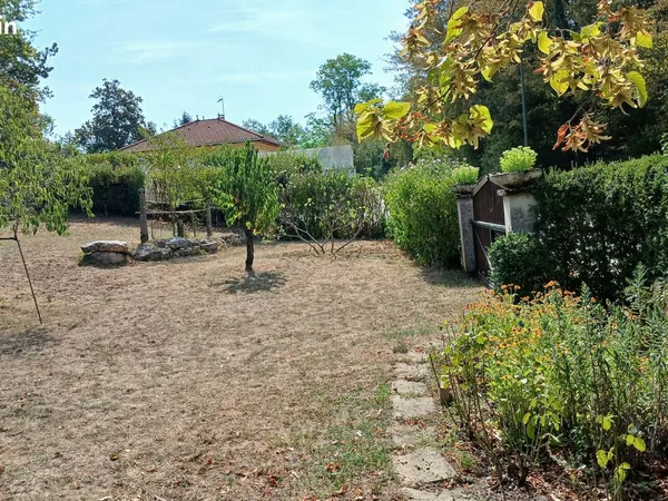 Terrain constructible