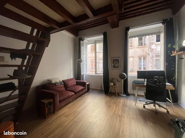 Appartement 2 pièces .40m2.Etage 1/4