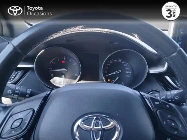 Toyota C-Hr 1.2 turbo 116ch edition 2wd rc18 — photo 13
