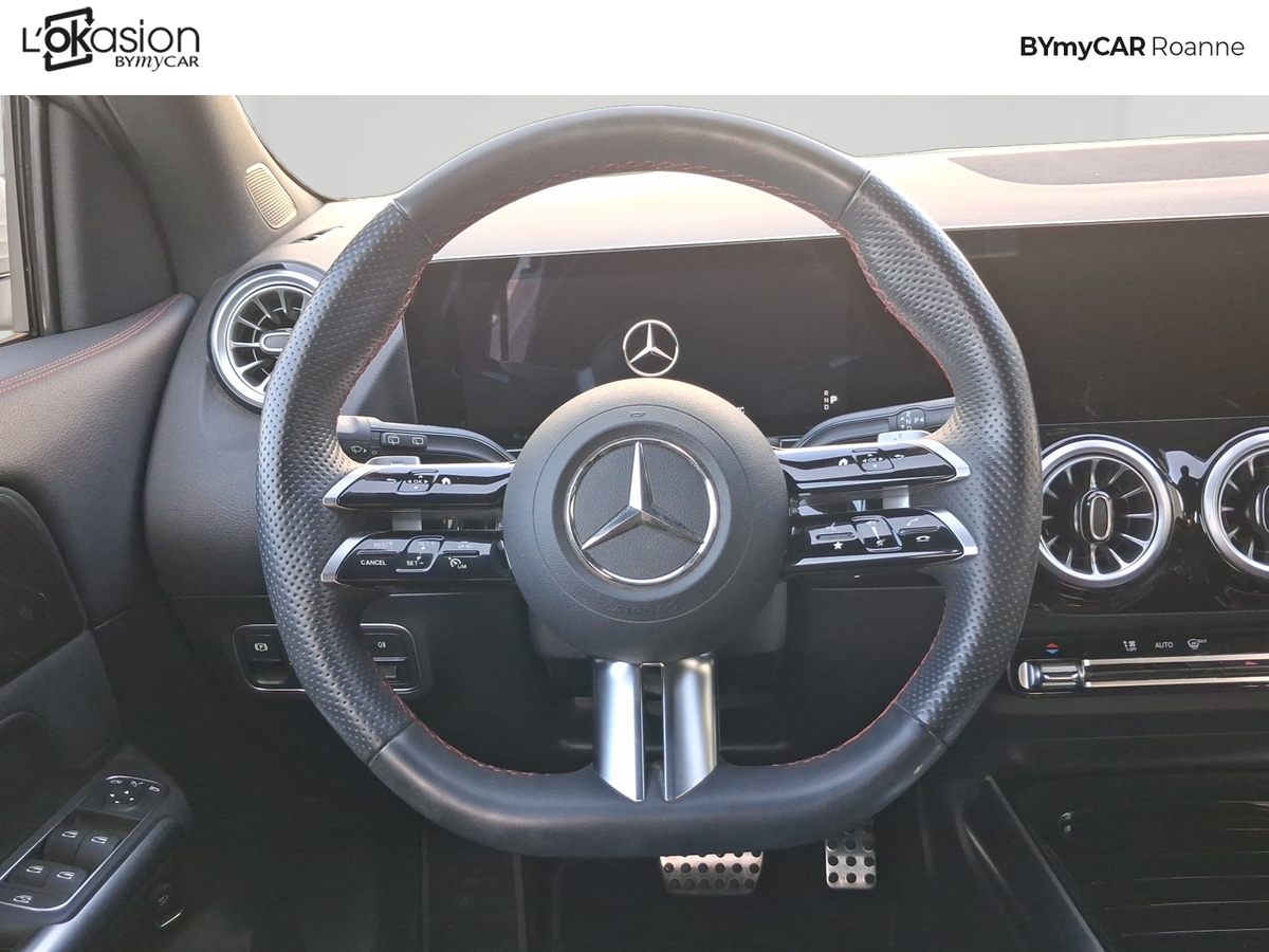 Mercedes GLA 180 7G-DCT — photo 10