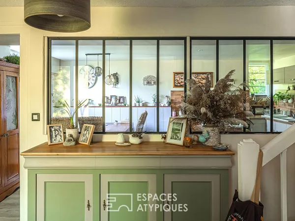 Maison de charme en pierre et son jardin secret en coeur de village