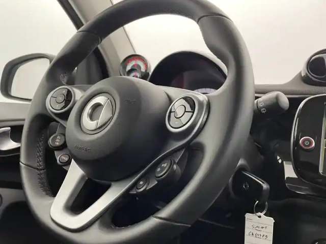 Smart Fortwo coupé 82 ch — photo 23