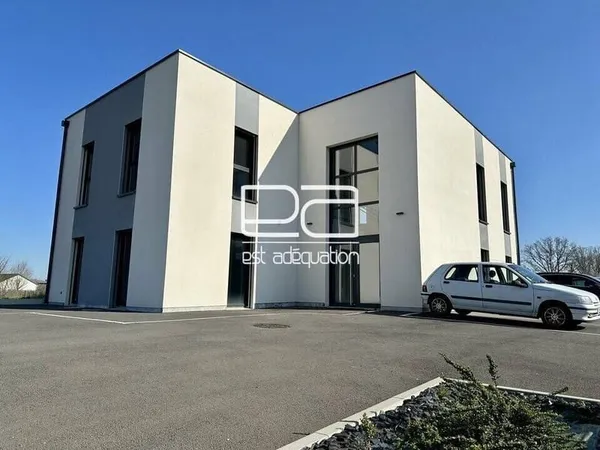 Bureaux 255 m²
