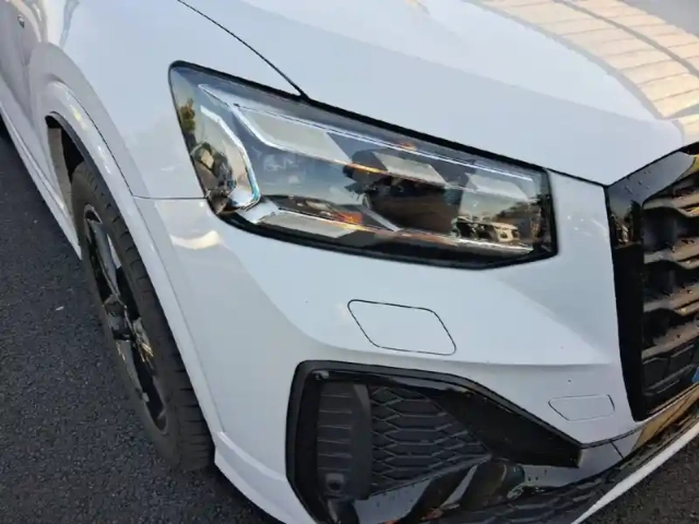 Audi Q2 35 tfsi 150 s tronic 7 — photo 39