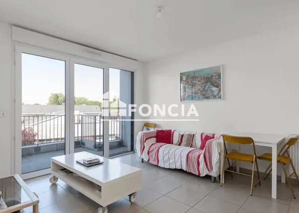 Appartement type de 40.41m2 vendu libre dans résidence récente
