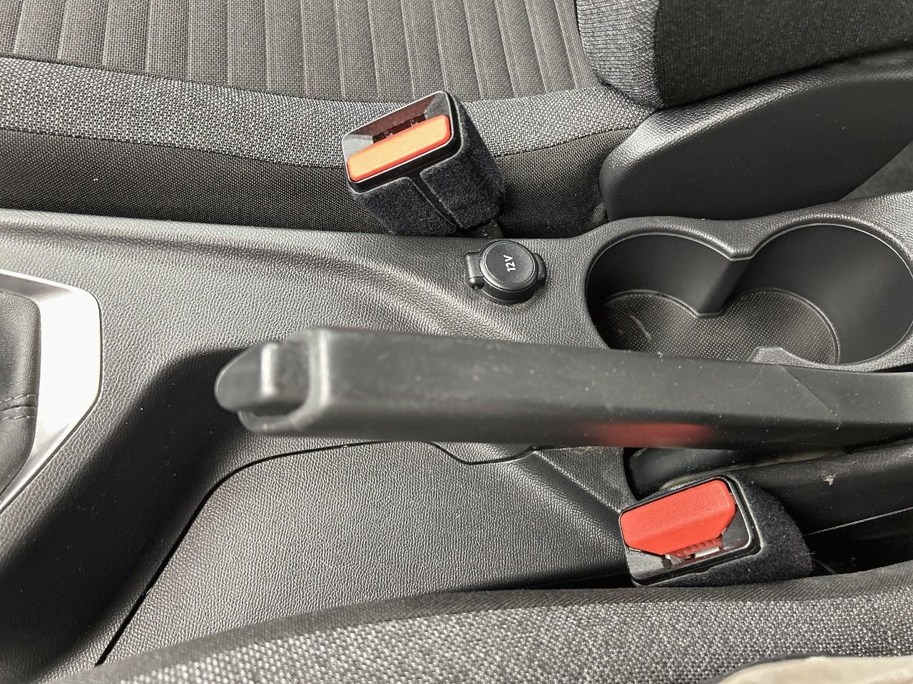 Peugeot 208 puretech 100 s&s bvm6 active — photo 18