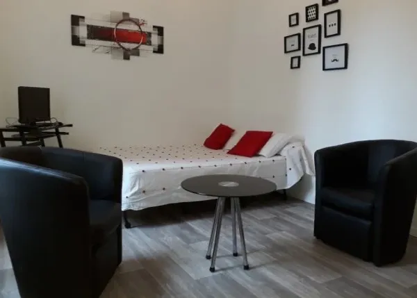 Studio 1 pièce 22 m²