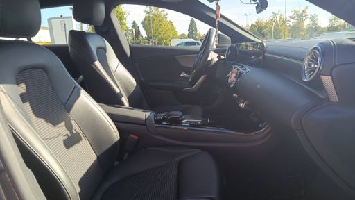 Mercedes Classe CLA Shooting Brake 200 163 7G-DCT - Business Line – 2020 – 128400 km – Essence – Boîte Automatique — photo 27