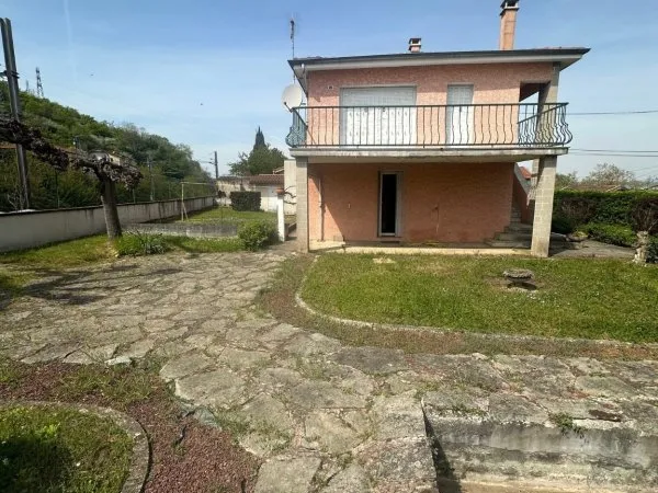 Maison 6 pièces 70 m²