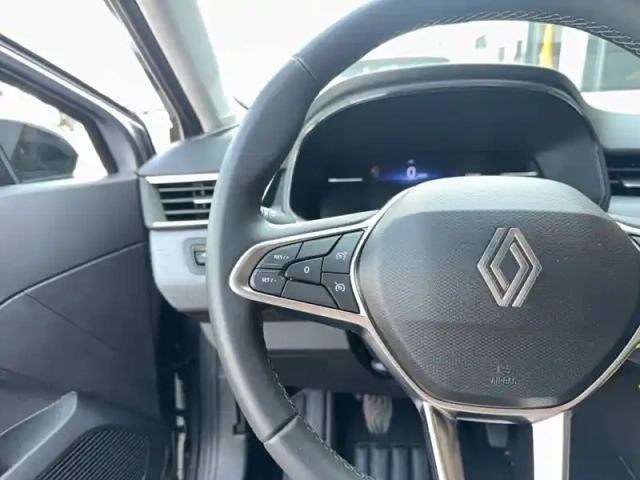 Renault Clio tce 90 ch gsr2 — photo 35