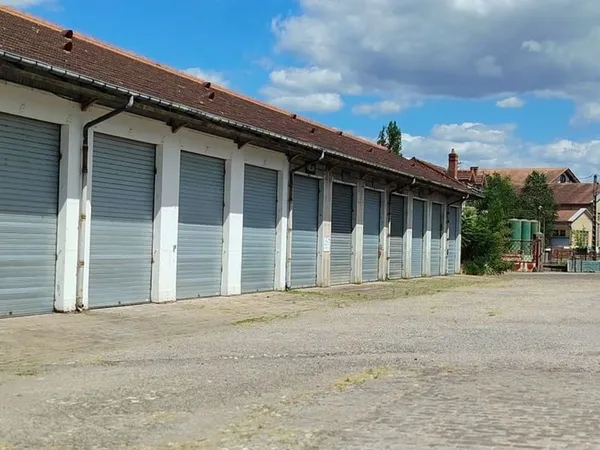 2 grands garages